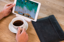 Kožené pouzdro FIXED Oxford pro Apple iPad Pro 11 (2018-2022) a iPad Air (2020/2022) s Magic Keyboard, černé