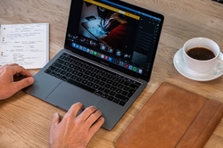Kožené pouzdro FIXED Oxford pro Apple MacBook 12, hnědé